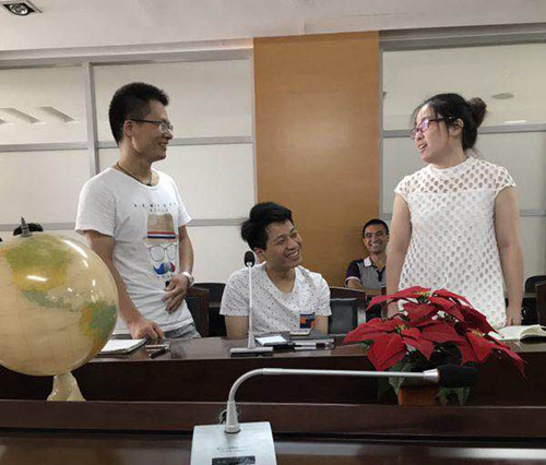 研心中心與國貿(mào)部第一次共同舉辦英語沙龍活動
