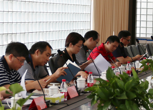 江北區(qū)區(qū)長丁曉芳一行調研“數字經濟”